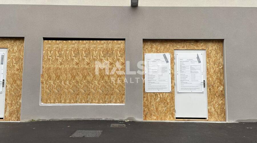 MALSH Realty & Property - Local commercial - Talaudière - 1