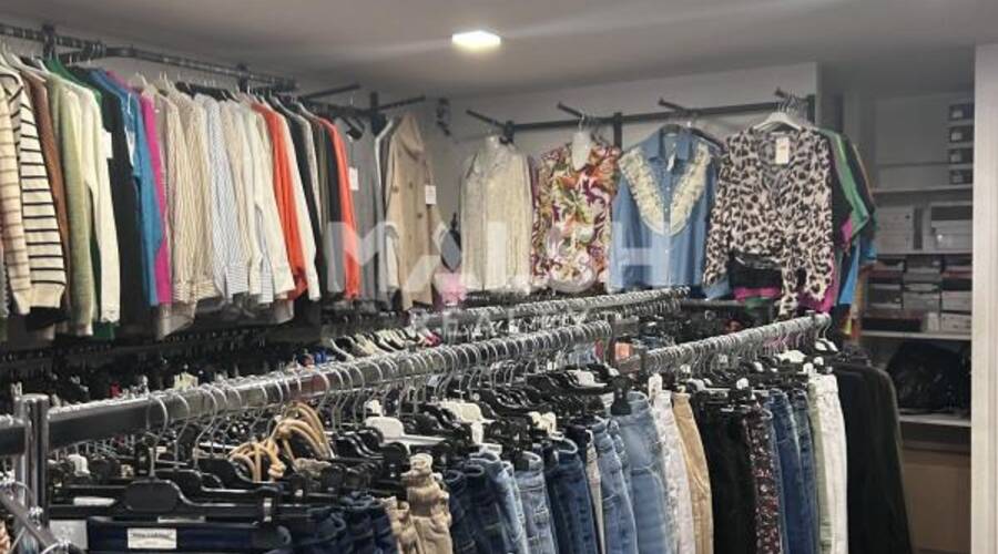 MALSH Realty & Property - Local commercial - Carré de Soie / Grand Clément / Bel Air - Villeurbanne - 2