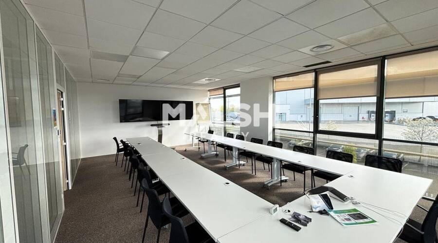 MALSH Realty & Property - Bureau - Lyon Nord Ouest (Techlid / Monts d'Or) - Champagne-au-Mont-d'Or - 13