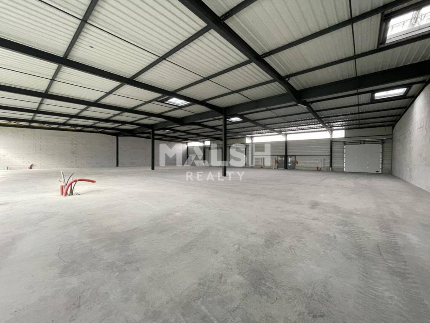 MALSH Realty & Property - Local d'activités - Nord 42 - Neulise - 2