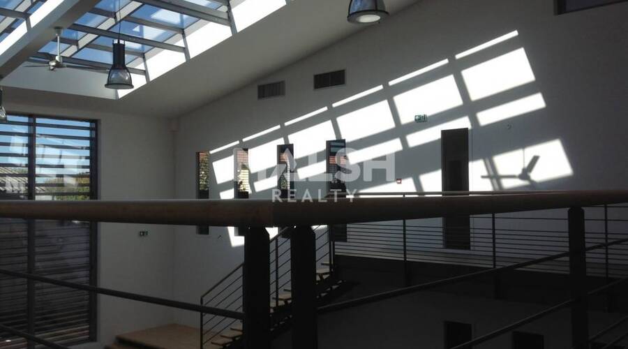 MALSH Realty & Property - Bureau - Lyon Nord Est (Rhône Amont) - Décines-Charpieu - 7