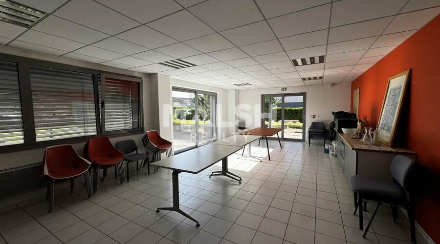 MALSH Realty & Property - Bureau - Lyon Nord Est (Rhône Amont) - Décines-Charpieu - 15