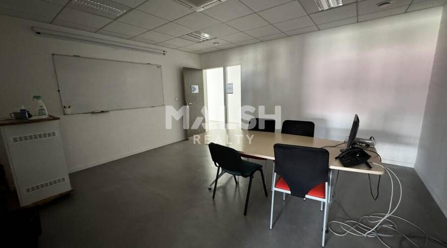 MALSH Realty & Property - Bureau - Lyon Nord Est (Rhône Amont) - Décines-Charpieu - 10