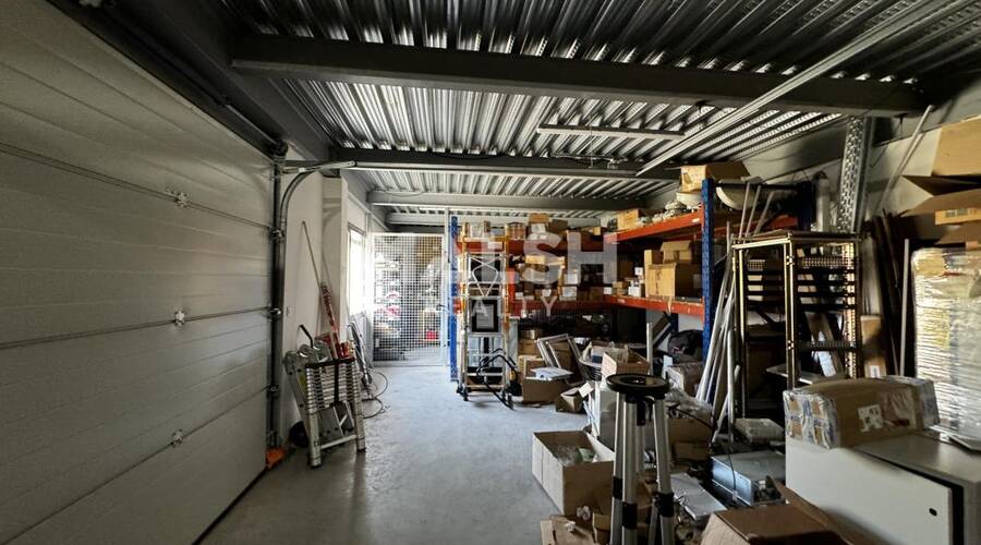 MALSH Realty & Property - Bureau - Lyon Nord Est (Rhône Amont) - Décines-Charpieu - 25