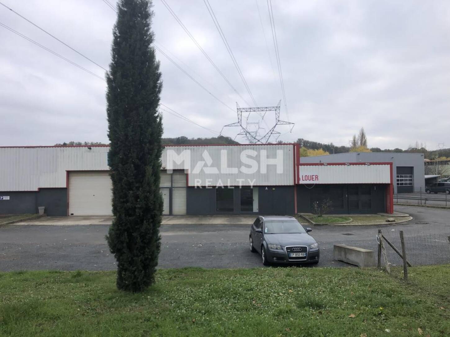 MALSH Realty & Property - Local d'activités - Extérieurs NORD (Villefranche / Belleville) - Alix - 2