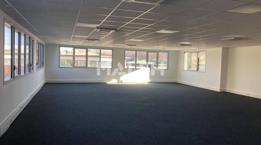 MALSH Realty & Property - Bureau - Lyon Nord Ouest (Techlid / Monts d'Or) - Lissieu - 3