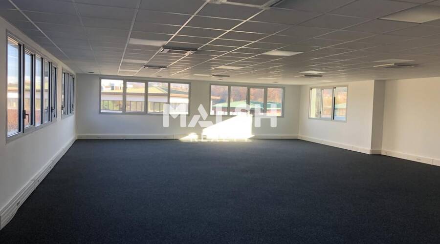 MALSH Realty & Property - Bureau - Lyon Nord Ouest (Techlid / Monts d'Or) - Lissieu - 3