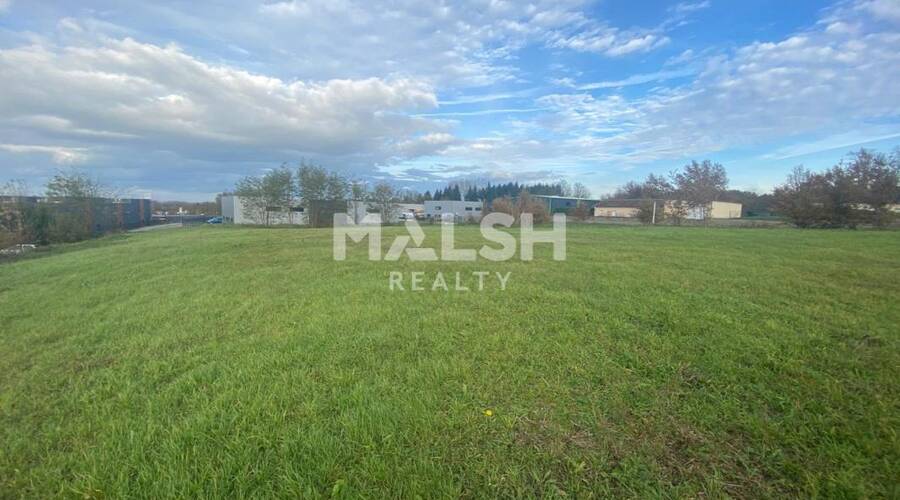 MALSH Realty & Property - Terrain - Extérieurs NORD (Villefranche / Belleville) - Montceaux - 2