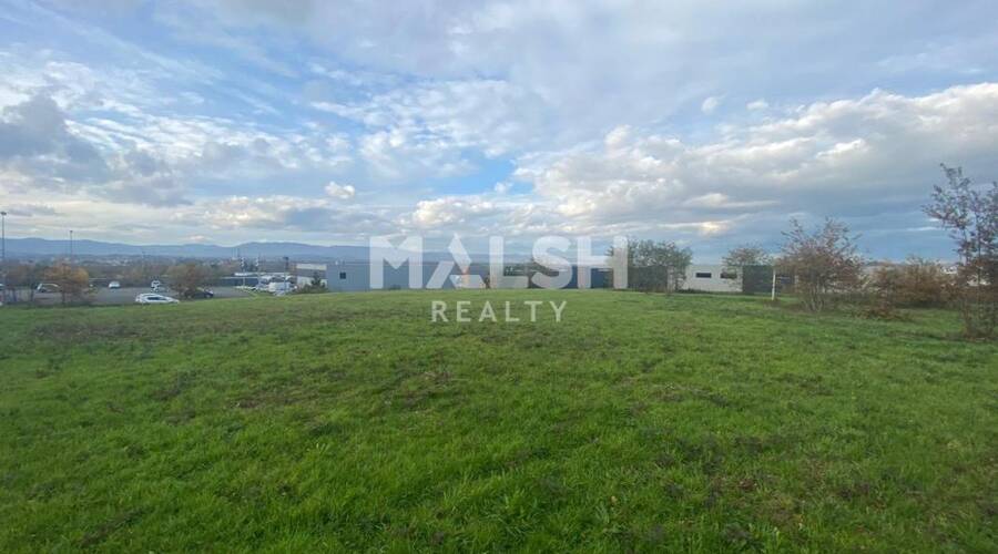 MALSH Realty & Property - Terrain - Extérieurs NORD (Villefranche / Belleville) - Montceaux - 3