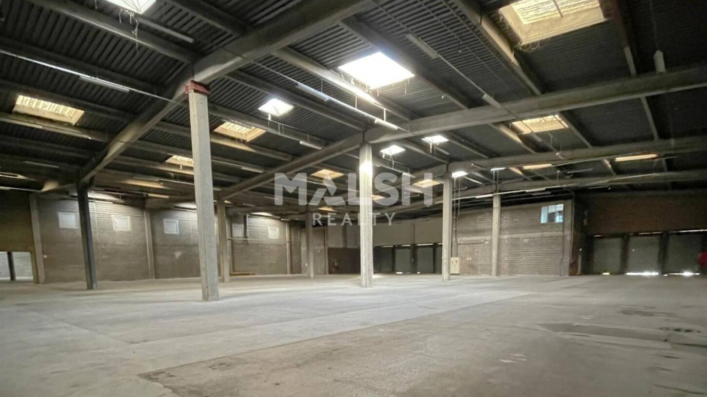 MALSH Realty & Property - Local d'activités - Extérieurs NORD (Villefranche / Belleville) - Arnas - 2
