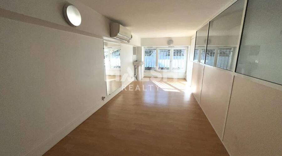 MALSH Realty & Property - Local commercial - Lyon 6° - Lyon 6 - 7