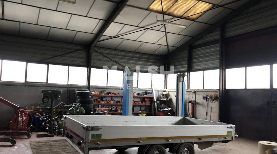 MALSH Realty & Property - Local d'activités - Extérieurs OUEST (Tarare / Arbresle) - Coise - 2