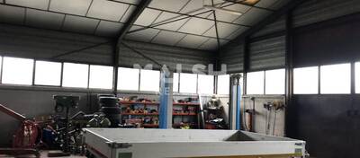 MALSH Realty & Property - Local d'activités - Extérieurs OUEST (Tarare / Arbresle) - Coise - 2