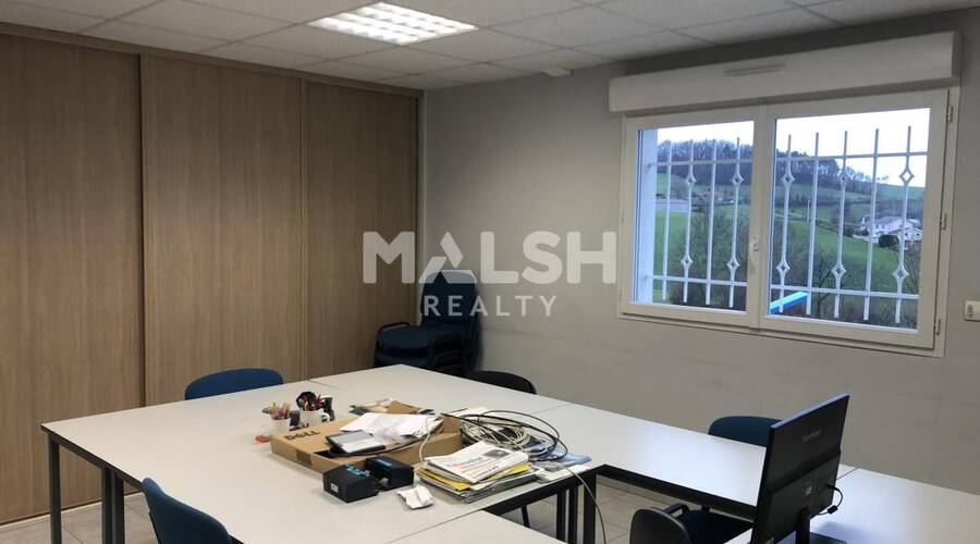 MALSH Realty & Property - Local d'activités - Extérieurs OUEST (Tarare / Arbresle) - Coise - 7