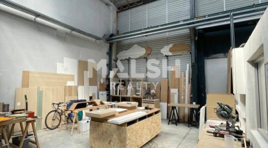 MALSH Realty & Property - Local d'activités - Carré de Soie / Grand Clément / Bel Air - Villeurbanne - 8