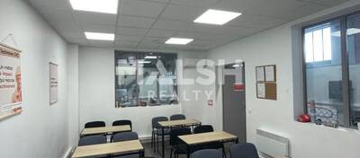 MALSH Realty & Property - Local d'activités - Carré de Soie / Grand Clément / Bel Air - Villeurbanne - 19