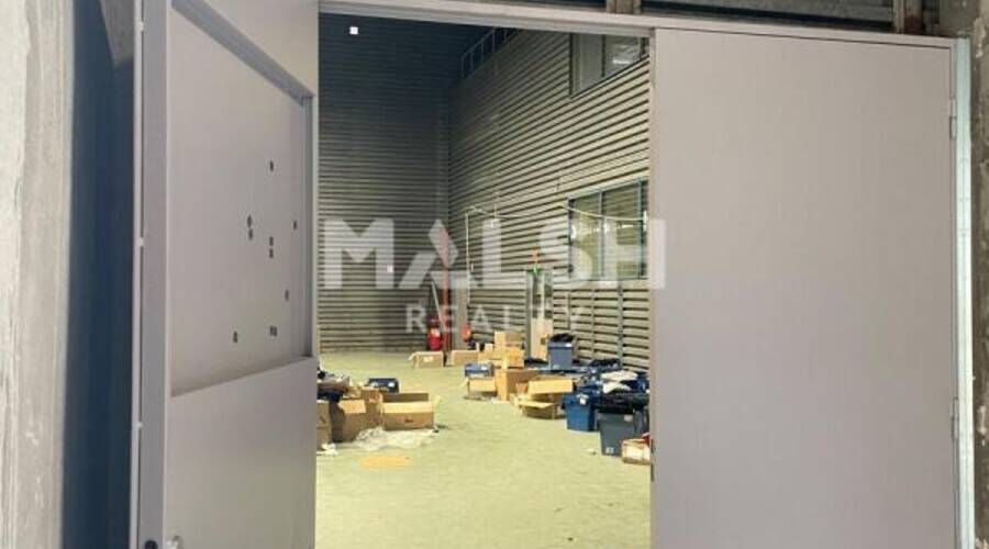 MALSH Realty & Property - Local d'activités - Carré de Soie / Grand Clément / Bel Air - Villeurbanne - 26