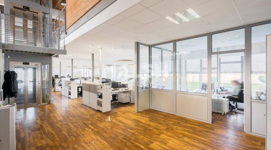 MALSH Realty & Property - Local d'activités - Extérieurs NORD (Villefranche / Belleville) - Saint-André-de-Corcy - 4
