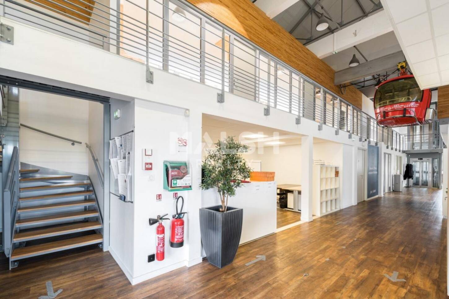 MALSH Realty & Property - Local d'activités - Extérieurs NORD (Villefranche / Belleville) - Saint-André-de-Corcy - 2