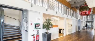 MALSH Realty & Property - Local d'activités - Extérieurs NORD (Villefranche / Belleville) - Saint-André-de-Corcy - 2