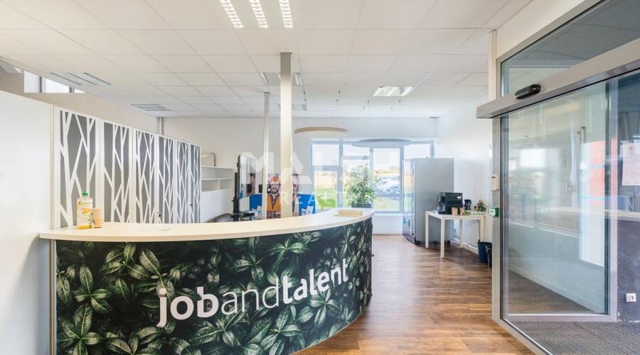 MALSH Realty & Property - Local d'activités - Extérieurs NORD (Villefranche / Belleville) - Saint-André-de-Corcy - 17