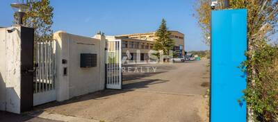 MALSH Realty & Property - Local d'activités - Extérieurs NORD (Villefranche / Belleville) - Saint-André-de-Corcy - 60