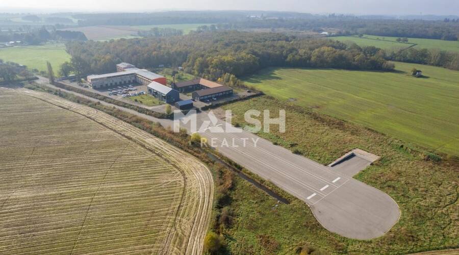 MALSH Realty & Property - Local d'activités - Extérieurs NORD (Villefranche / Belleville) - Saint-André-de-Corcy - 66