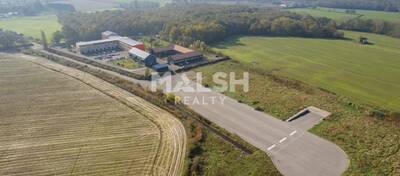 MALSH Realty & Property - Local d'activités - Extérieurs NORD (Villefranche / Belleville) - Saint-André-de-Corcy - 66