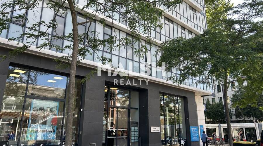 MALSH Realty & Property - Bureau - Lyon 2° / Confluence - Lyon 2 - 3