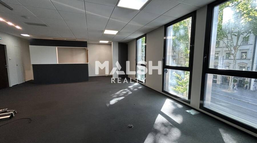 MALSH Realty & Property - Bureau - Lyon 2° / Confluence - Lyon 2 - 7