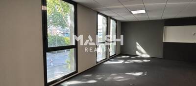 MALSH Realty & Property - Bureau - Lyon 2° / Confluence - Lyon 2 - 6