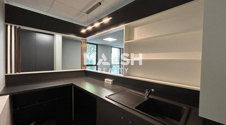 MALSH Realty & Property - Bureau - Lyon 2° / Confluence - Lyon 2 - 7