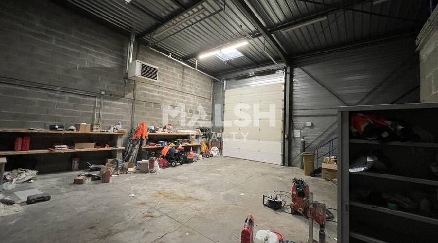 MALSH Realty & Property - Local d'activités - Extérieurs NORD (Villefranche / Belleville) - Alix - 3