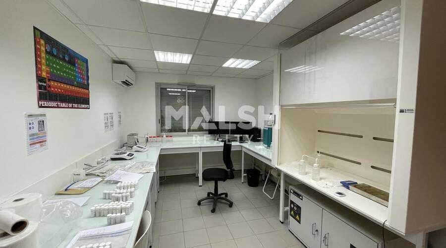 MALSH Realty & Property - Local d'activités - Extérieurs NORD (Villefranche / Belleville) - Alix - 8