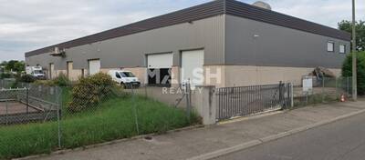 MALSH Realty & Property - Local d'activités - Carré de Soie / Grand Clément / Bel Air - Vaulx-en-Velin - 1