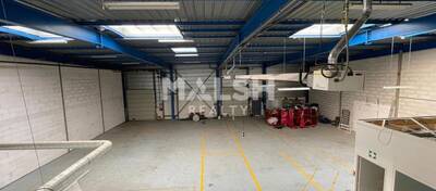 MALSH Realty & Property - Local d'activités - Carré de Soie / Grand Clément / Bel Air - Vaulx-en-Velin - 1