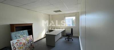 MALSH Realty & Property - Local d'activités - Carré de Soie / Grand Clément / Bel Air - Vaulx-en-Velin - 7
