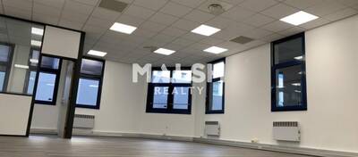 MALSH Realty & Property - Bureau - Nord Isère ( Ile d'Abeau / St Quentin Falavier ) - Saint-Quentin-Fallavier - 2