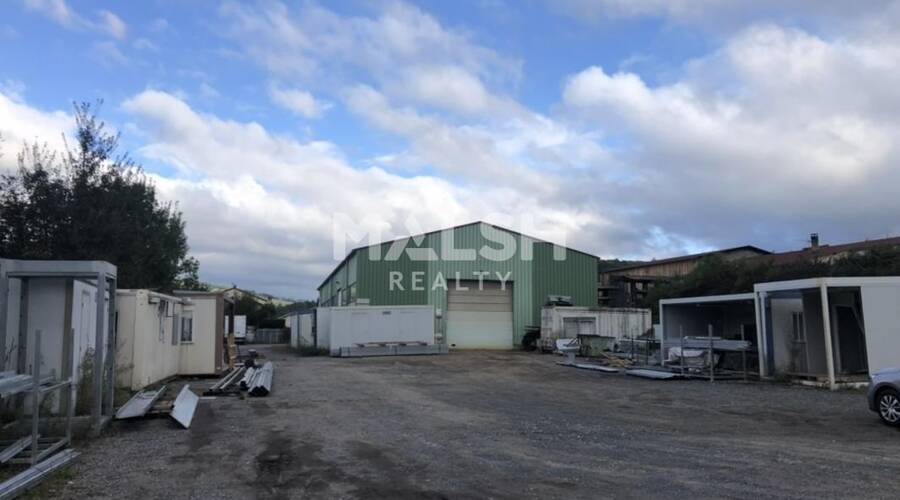 MALSH Realty & Property - Local d'activités - Extérieurs NORD (Villefranche / Belleville) - Létra - 1