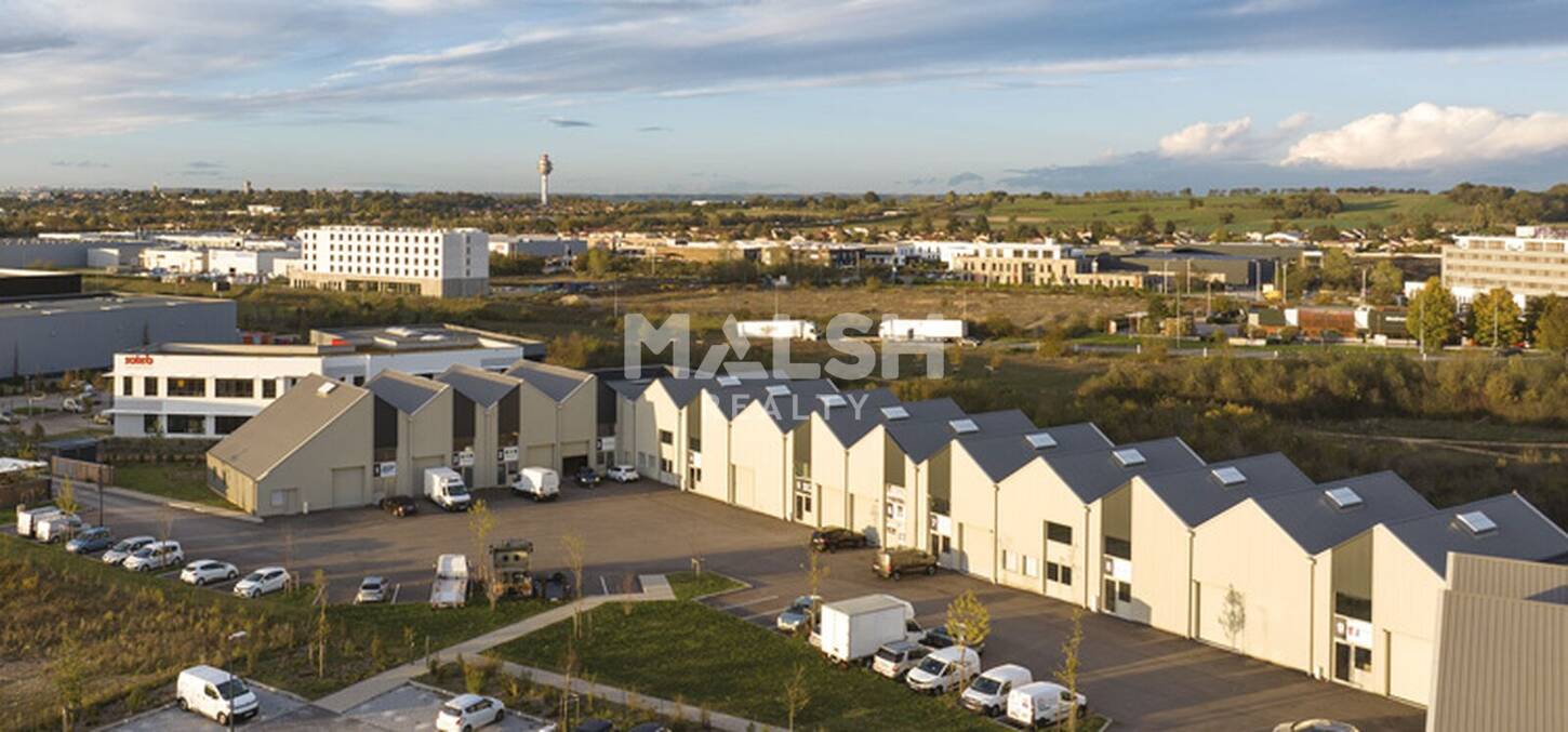 MALSH Realty & Property - Local d'activités - Lyon EST (St Priest /Mi Plaine/ A43 / Eurexpo) - Genas - 2