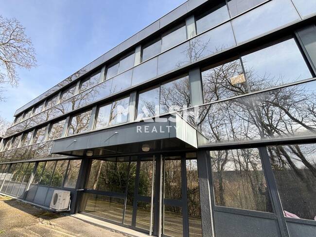 MALSH Realty & Property - Bureau - Lyon Nord Ouest (Techlid / Monts d'Or) - Dardilly - 1