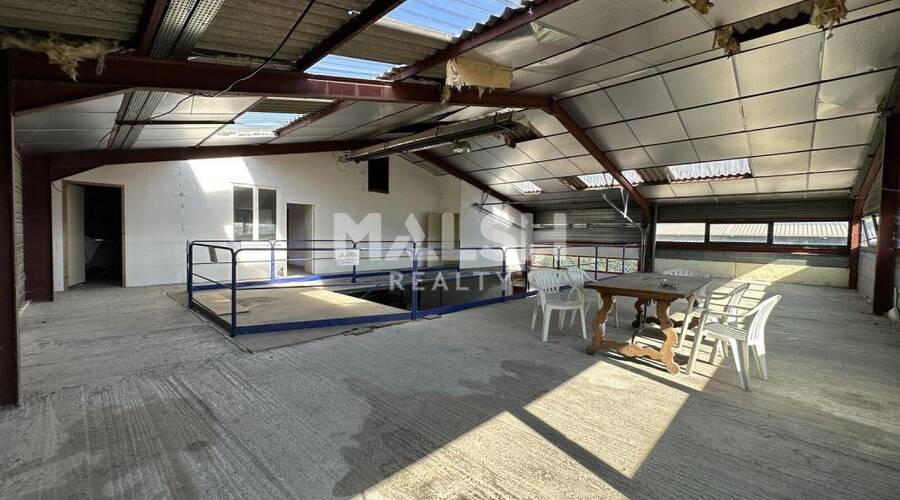 MALSH Realty & Property - Local d'activités - Extérieurs NORD (Villefranche / Belleville) - Trévoux - 6