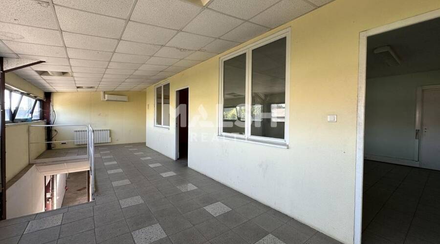 MALSH Realty & Property - Local d'activités - Extérieurs NORD (Villefranche / Belleville) - Trévoux - 7