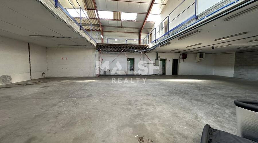 MALSH Realty & Property - Local d'activités - Extérieurs NORD (Villefranche / Belleville) - Trévoux - 2