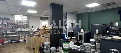 MALSH Realty & Property - Local commercial - Lyon Sud Est - Saint-Fons - 2