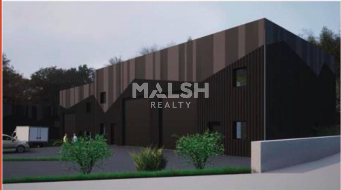 MALSH Realty & Property - Local d'activités - Extérieurs NORD (Villefranche / Belleville) - Saint-Étienne-la-Varenne - 2