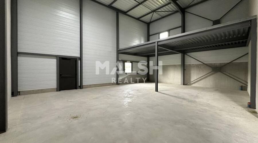 MALSH Realty & Property - Local d'activités - Extérieurs NORD (Villefranche / Belleville) - Saint-Étienne-la-Varenne - 4