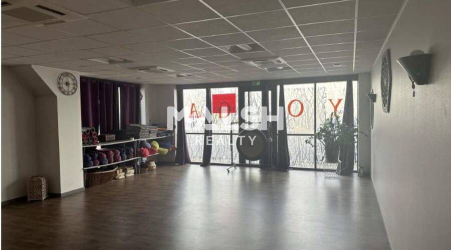 MALSH Realty & Property - Bureau - Extérieurs NORD (Villefranche / Belleville) - Villefranche-sur-Saône - 4