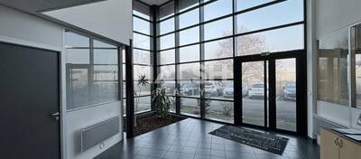 MALSH Realty & Property - Local d'activités - Saint-Etienne Métropole - Saint-Cyprien - 2