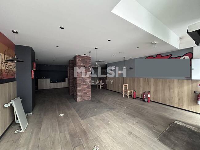 MALSH Realty & Property - Local commercial - Carré de Soie / Grand Clément / Bel Air - Villeurbanne - 1